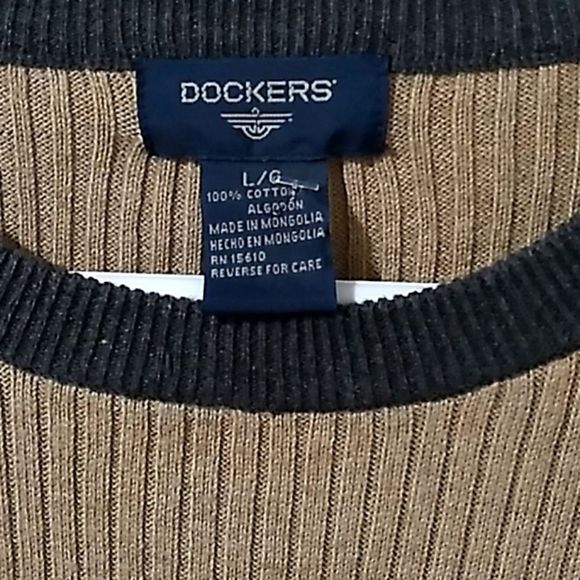 Dockers Men Sweater. NWT - Picture 7 of 8